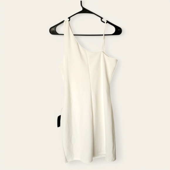 Lulus One-Shoulder White Mini Bodycon Dress – Size M – NWT - Picture 4 of 9